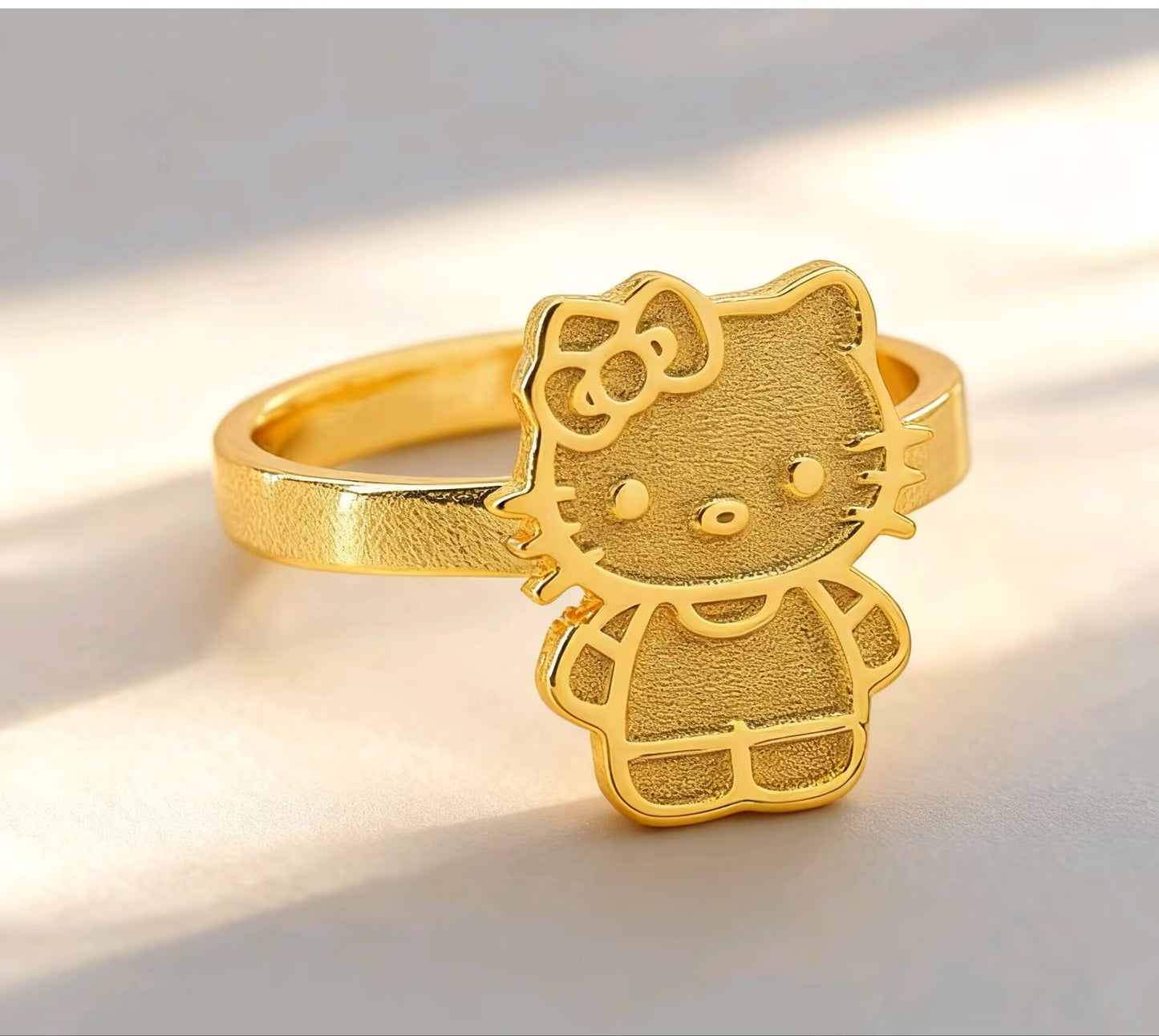 Hello Kitty ring
