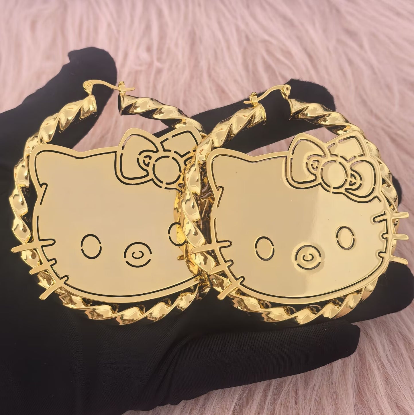 HelloKitty Hoop earrings