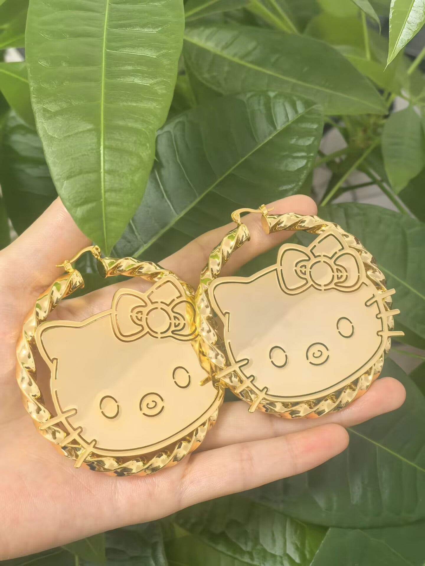 HelloKitty Hoop earrings